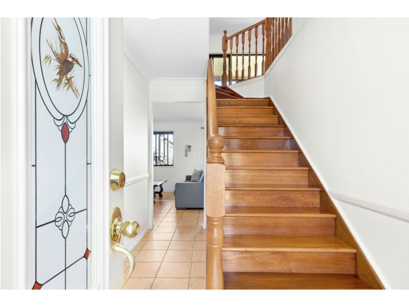 8 Hawkhurst Court, Murrumba Downs QLD 4503