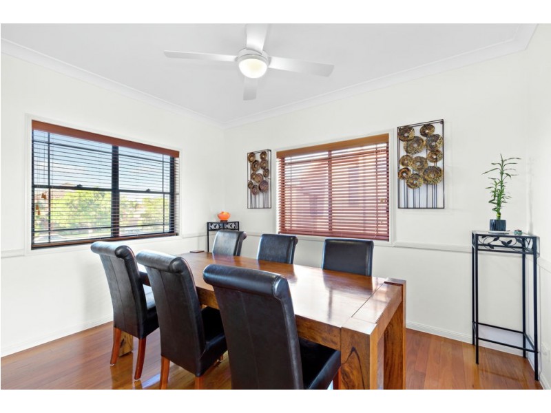 8 Hawkhurst Court, Murrumba Downs QLD 4503