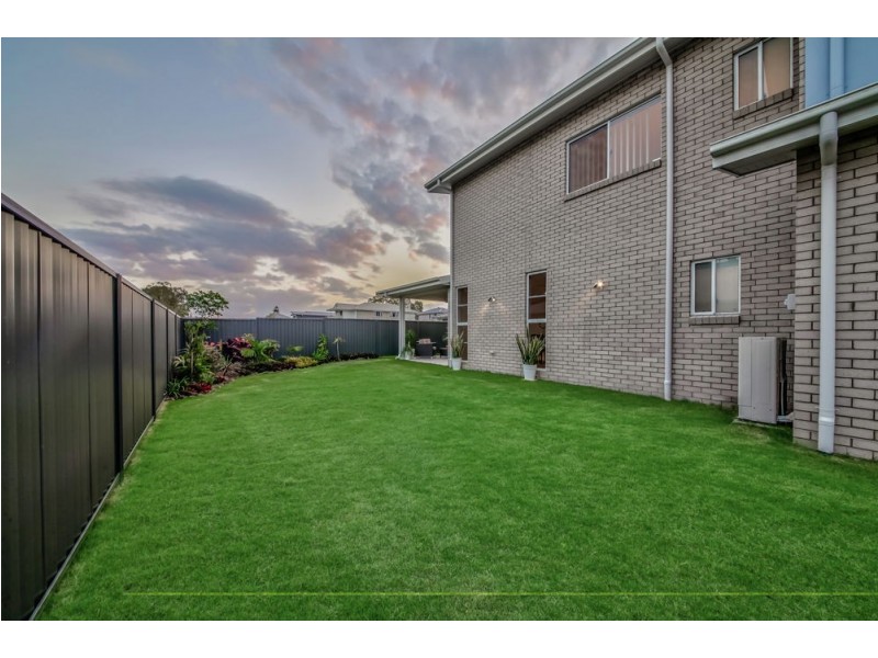 17 Lauren Circuit, Brighton QLD 4017