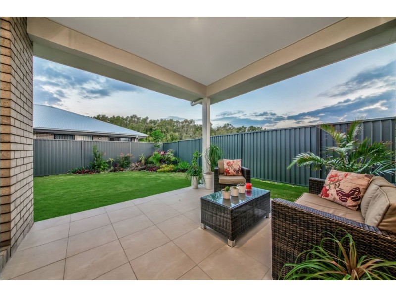 17 Lauren Circuit, Brighton QLD 4017