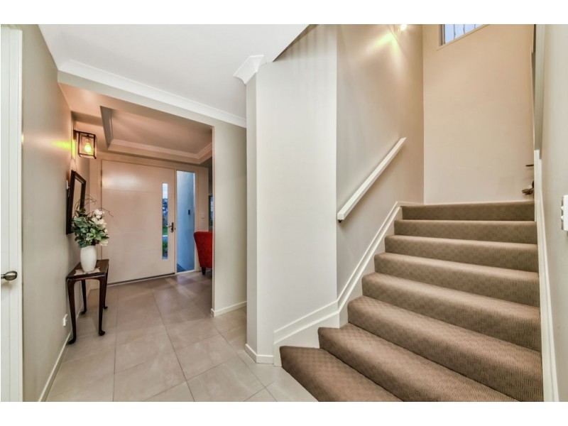 17 Lauren Circuit, Brighton QLD 4017