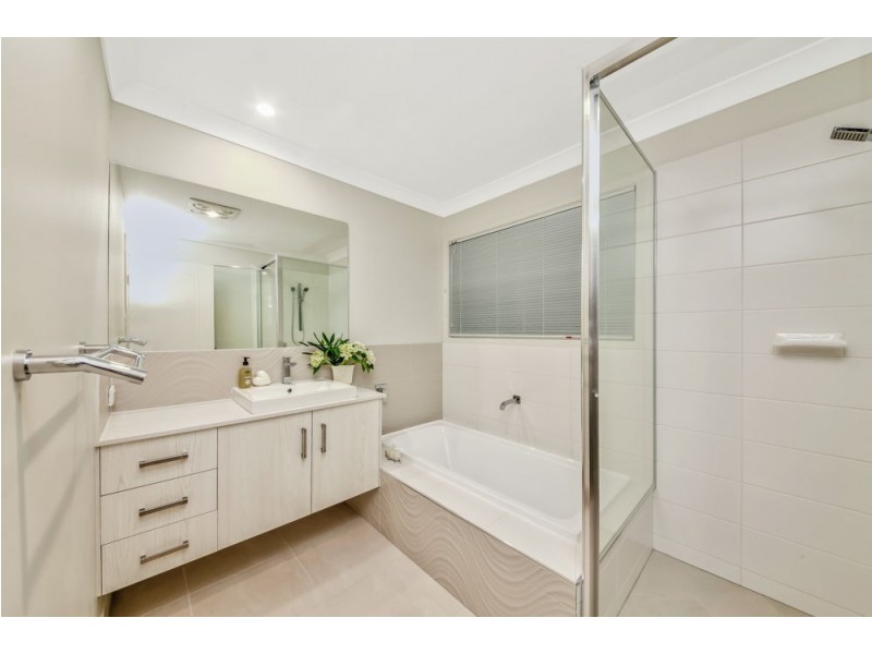 17 Lauren Circuit, Brighton QLD 4017