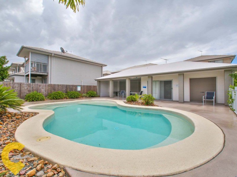 4/8 Ruocco Street, Bracken Ridge QLD 4017