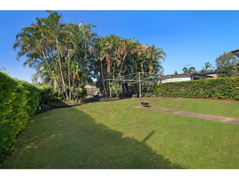 11 Rensburg Street, Brighton QLD 4017