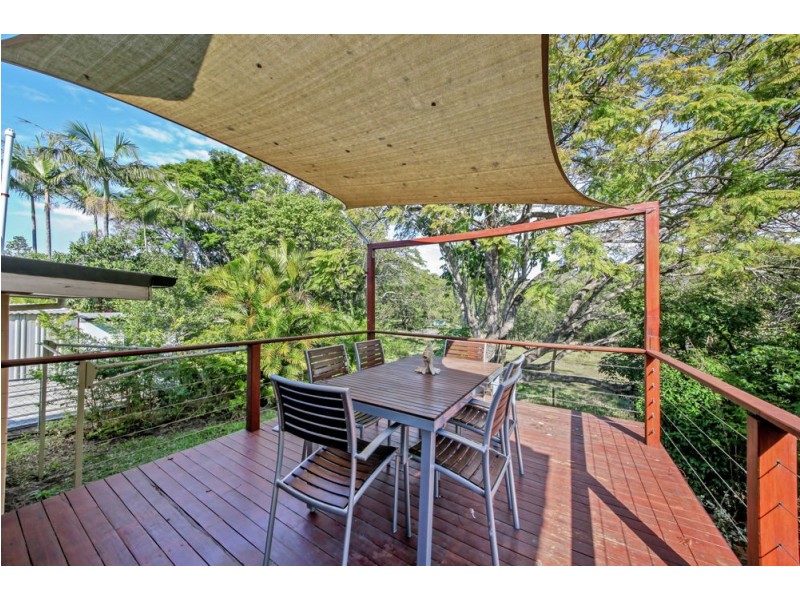 15 Utalong Street, Deagon QLD 4017