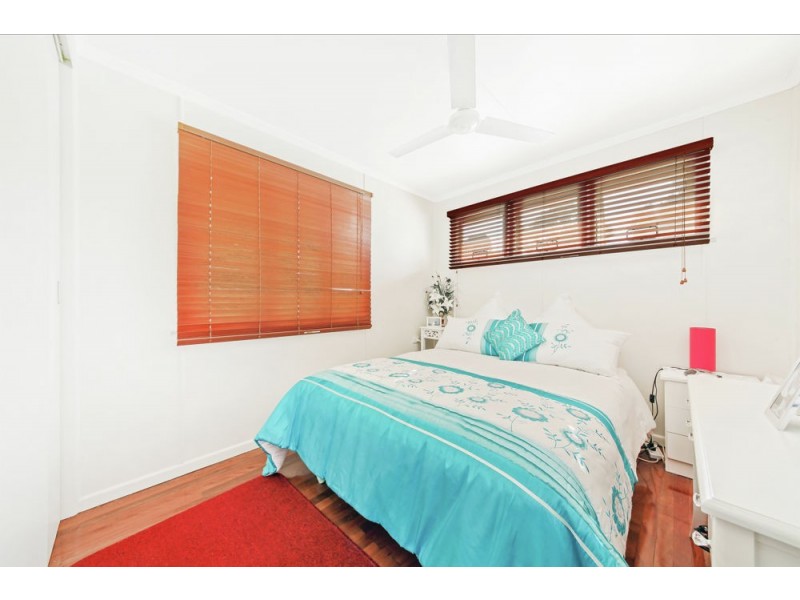 15 Utalong Street, Deagon QLD 4017