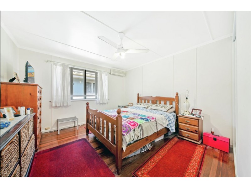 15 Utalong Street, Deagon QLD 4017