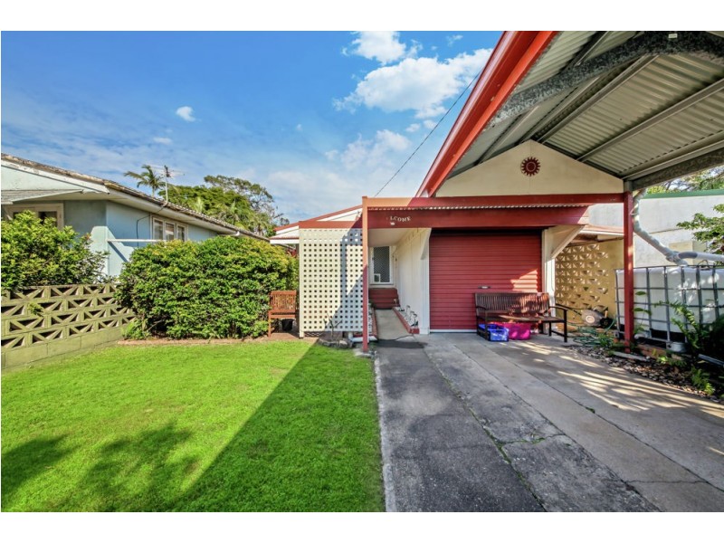 15 Utalong Street, Deagon QLD 4017