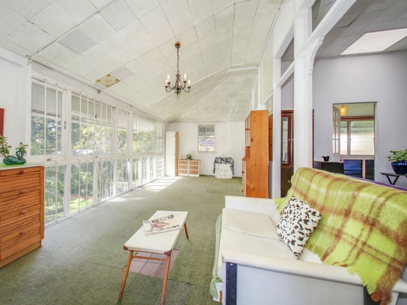 2 Perkins Street, Sandgate QLD 4017