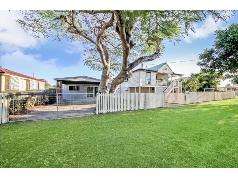 60 Oquinn Street, Nudgee Beach QLD 4014