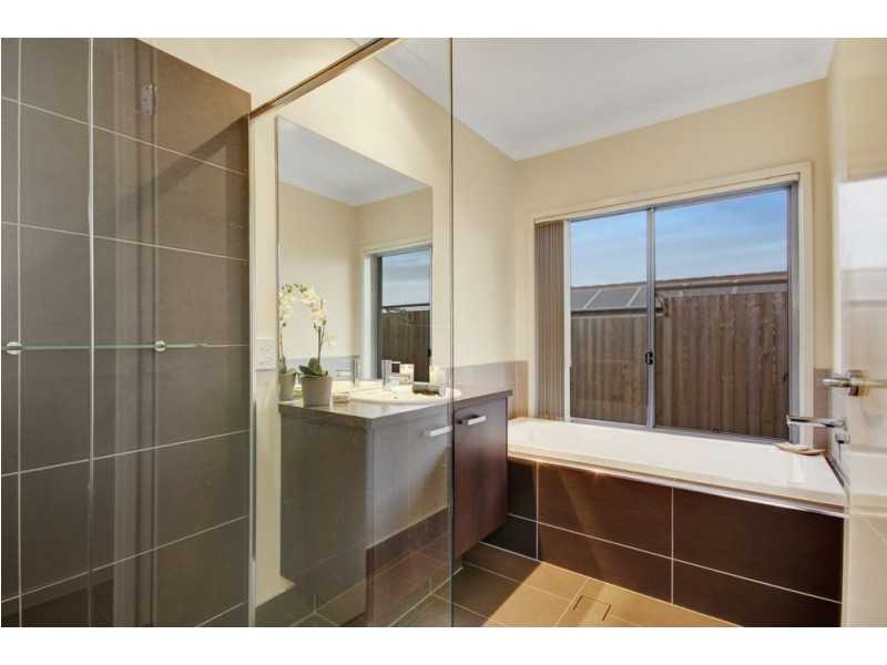 34 Parkway Cresent, Murrumba Downs QLD 4503