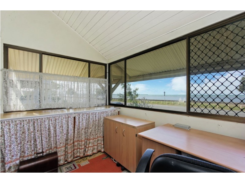 284 Flinders Parade, Sandgate QLD 4017