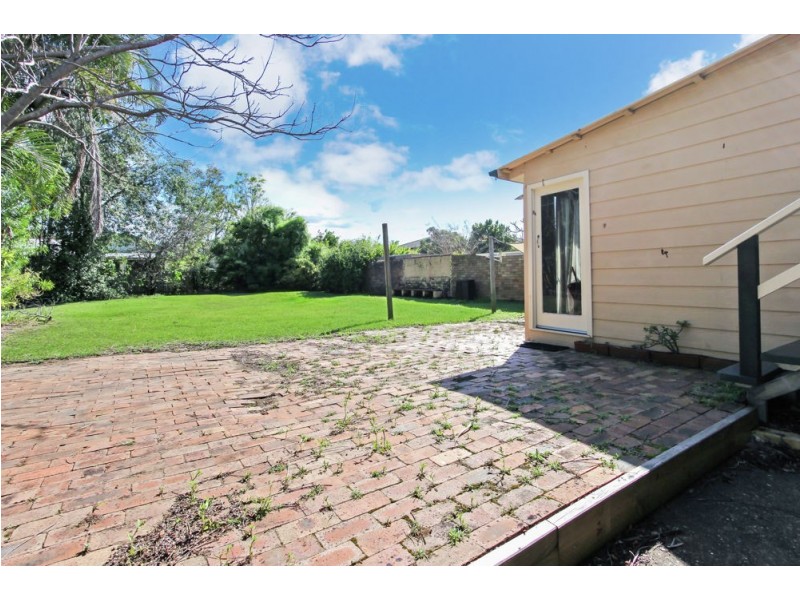 284 Flinders Parade, Sandgate QLD 4017