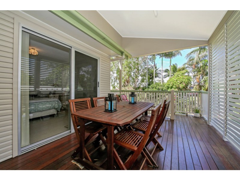 50 Griffith Street, Sandgate QLD 4017