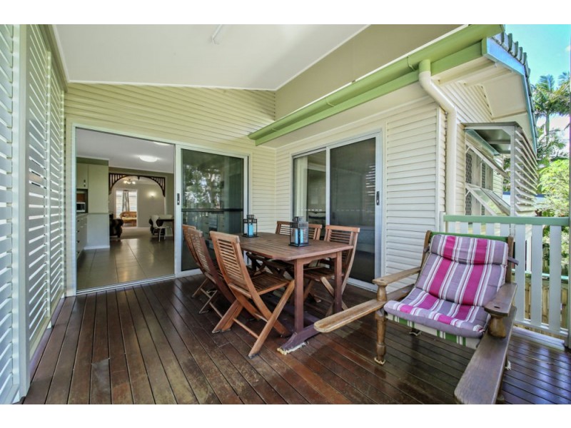 50 Griffith Street, Sandgate QLD 4017