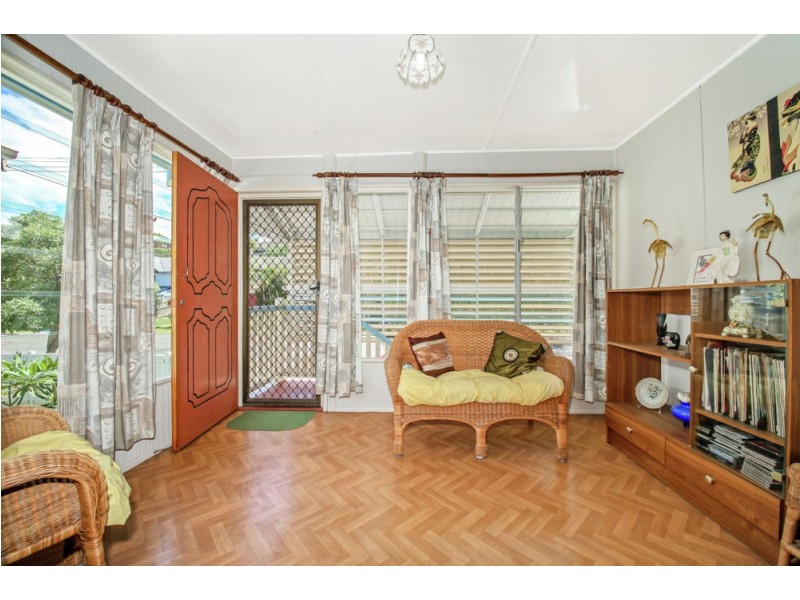 50 Griffith Street, Sandgate QLD 4017