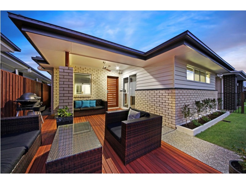 13 Watarrka Avenue, Fitzgibbon QLD 4018