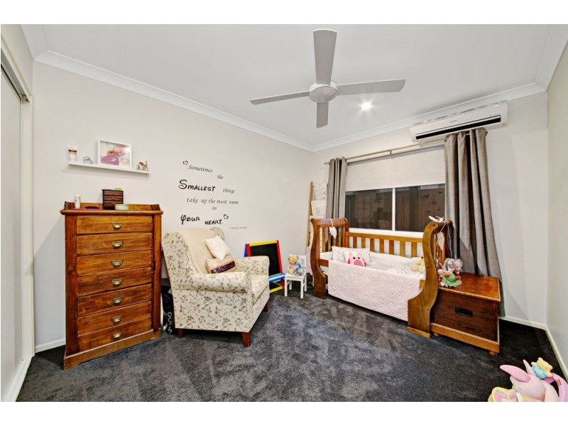 13 Watarrka Avenue, Fitzgibbon QLD 4018