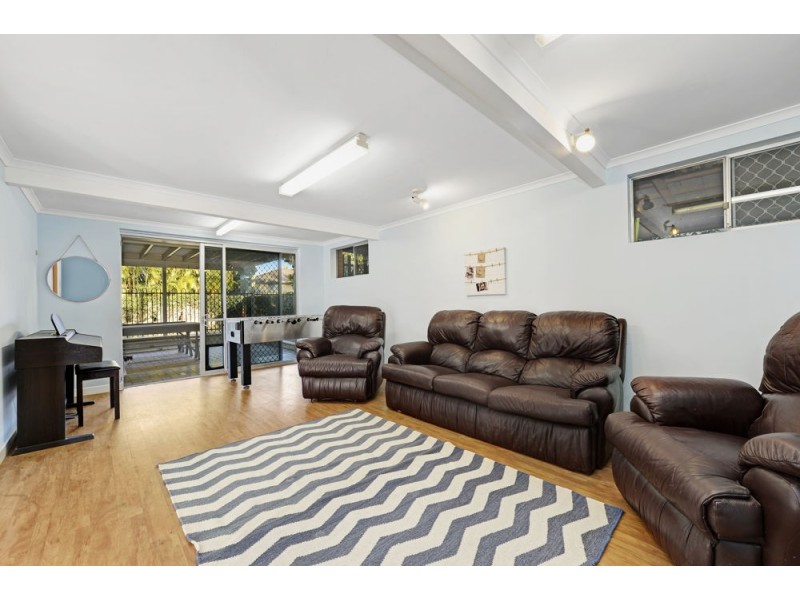 23 Valiant Street, Chermside West QLD 4032