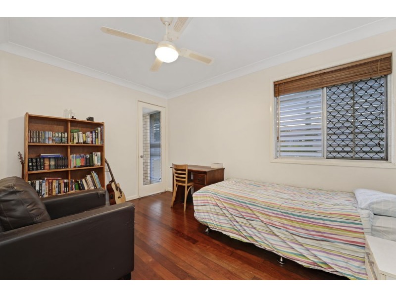 23 Valiant Street, Chermside West QLD 4032