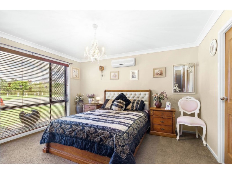 19 Greendale Place, Bracken Ridge QLD 4017