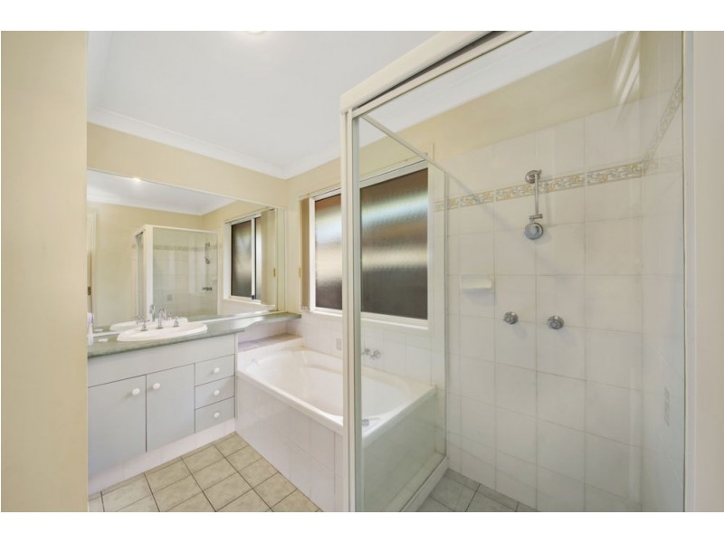 2/21 Wodala Crescent, Bracken Ridge QLD 4017