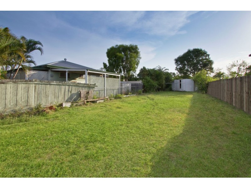 3 Sarah Street, Deagon QLD 4017