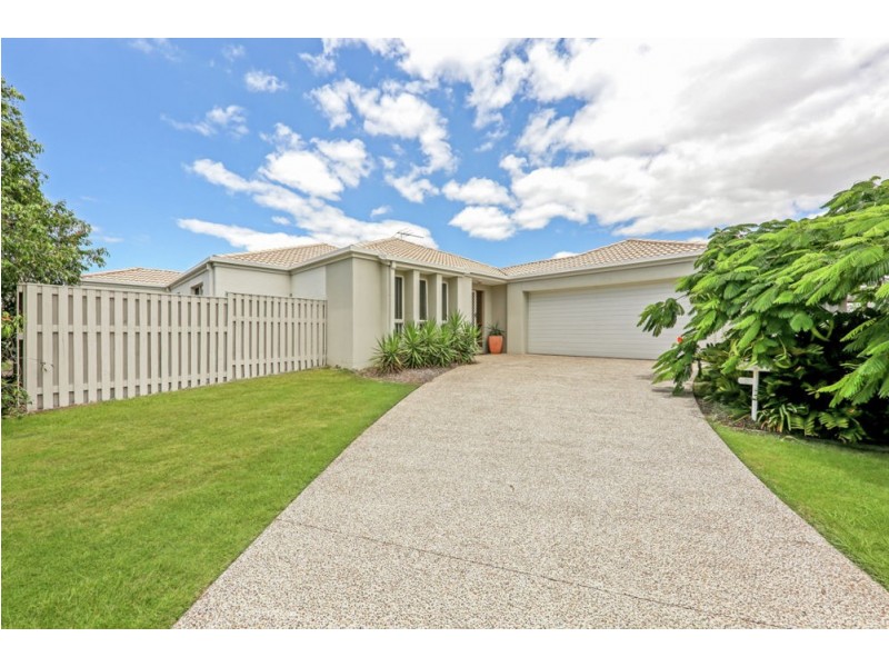 3 Dalkeith Court, Fitzgibbon QLD 4018