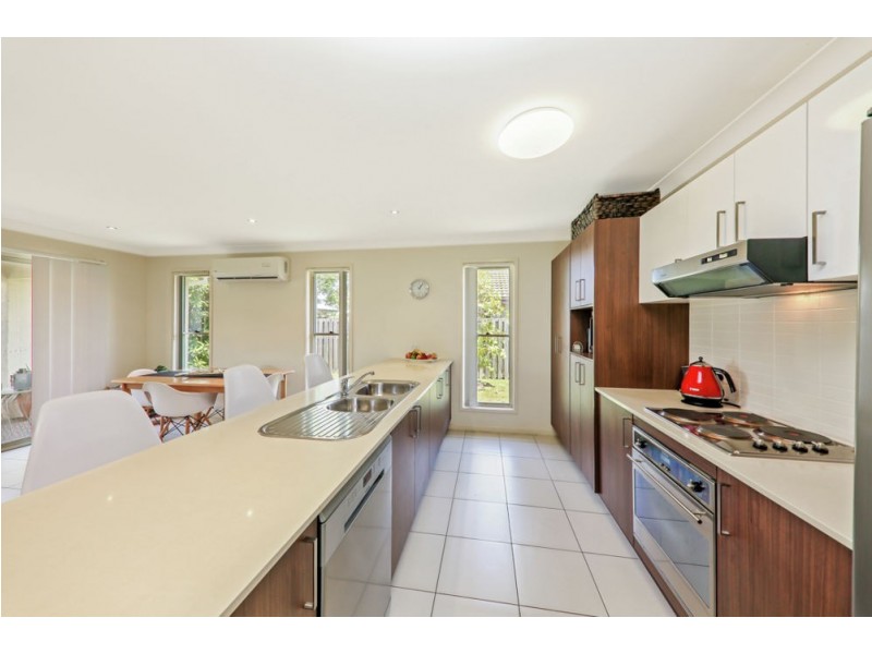 3 Dalkeith Court, Fitzgibbon QLD 4018