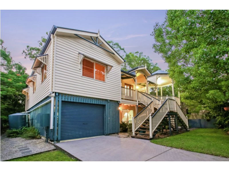 10 Woodland Close, Bracken Ridge QLD 4017