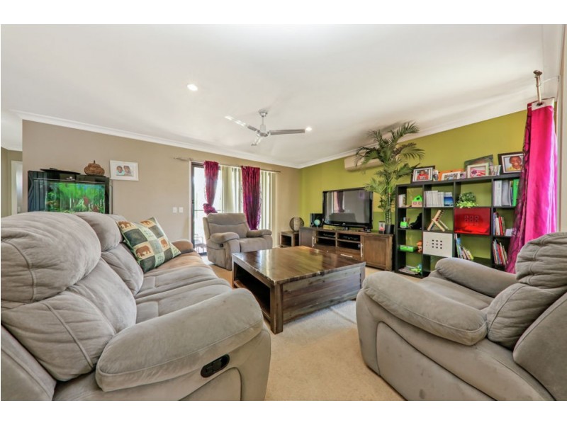 22 Village Way, Bracken Ridge QLD 4017