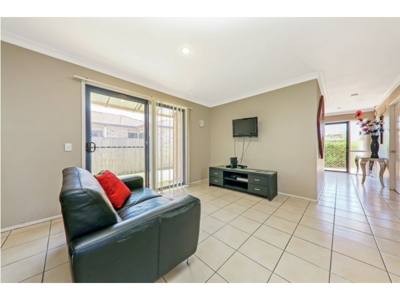 22 Village Way, Bracken Ridge QLD 4017