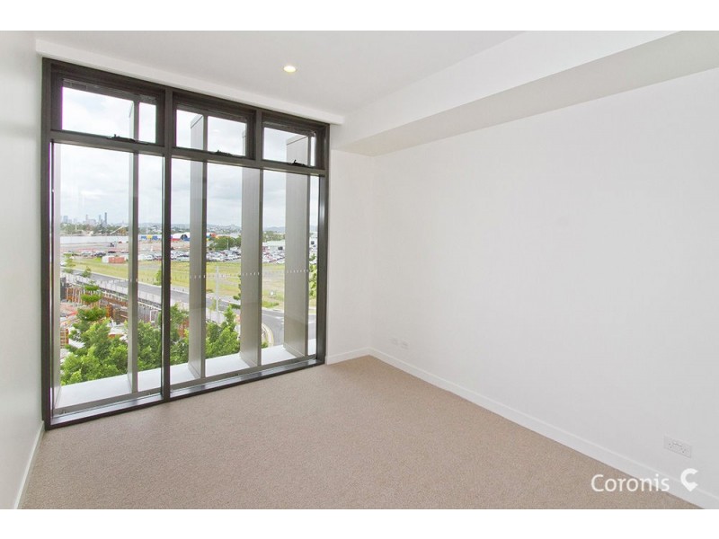 5502/331 MacArthur Avenue, Hamilton QLD 4007