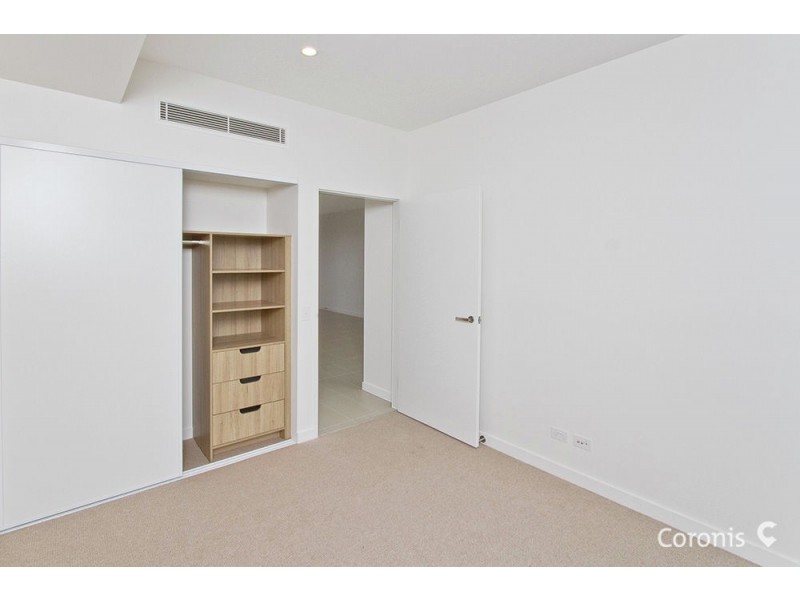 5502/331 MacArthur Avenue, Hamilton QLD 4007