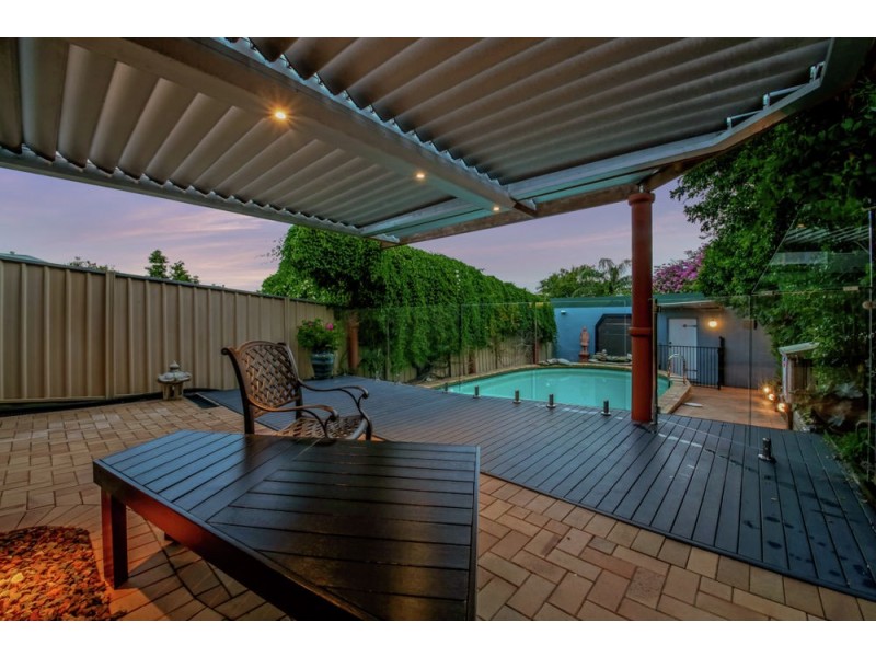 110 Shorncliffe Parade, Shorncliffe QLD 4017