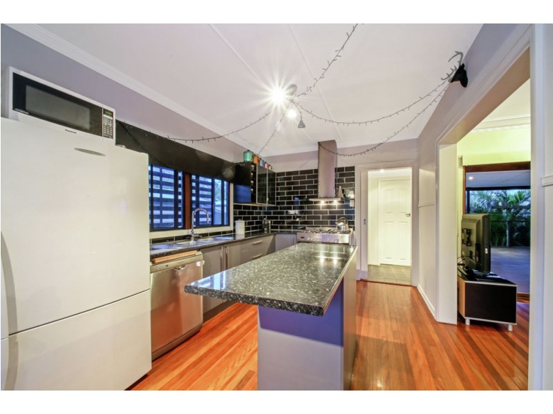 93 Groth Road, Boondall QLD 4034