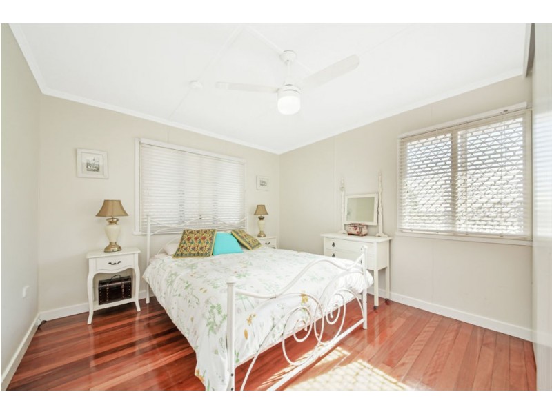 1 Ettarre Street, Bracken Ridge QLD 4017