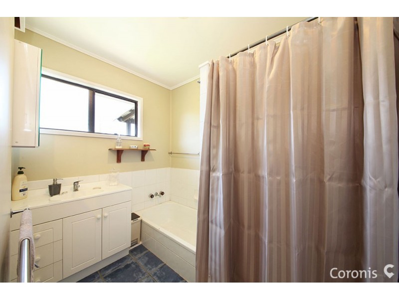 18 Lorraine Court, Lawnton QLD 4501