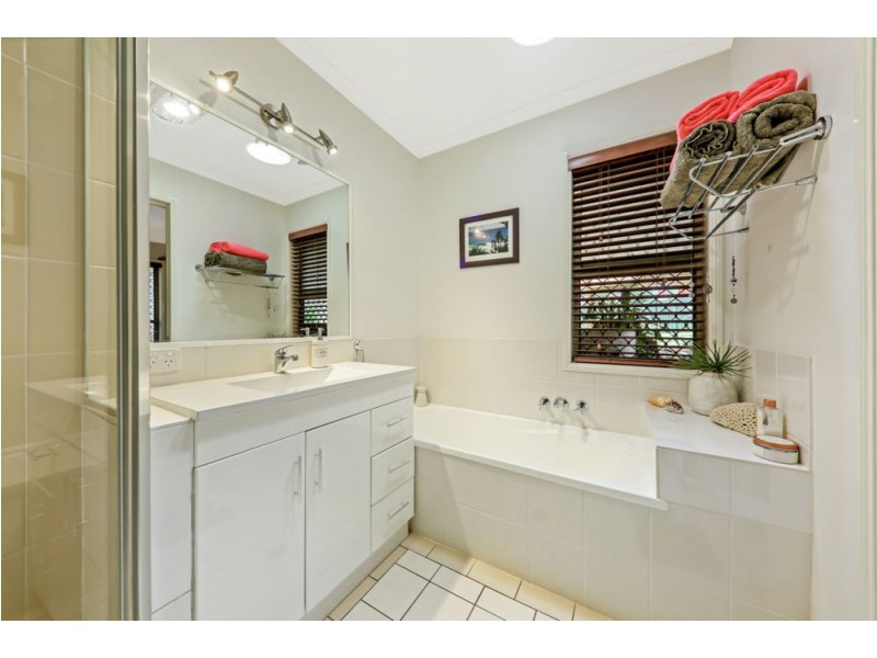 6 Gowan Court, Kallangur QLD 4503