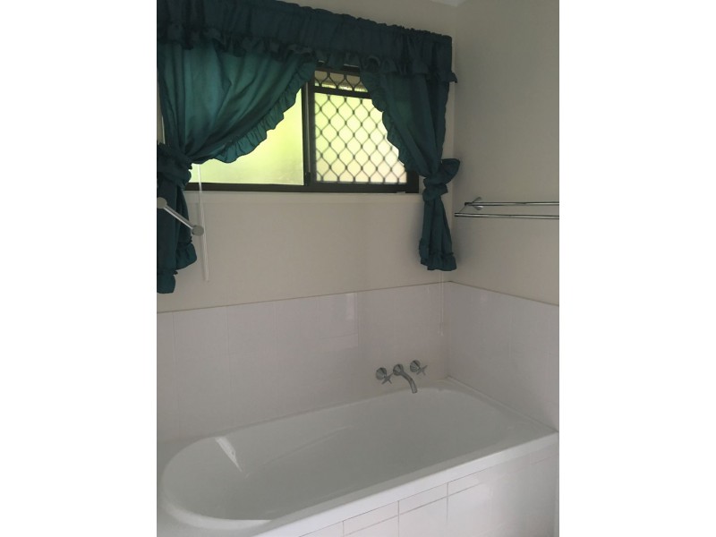 24 Aaron Street, Bray Park QLD 4500