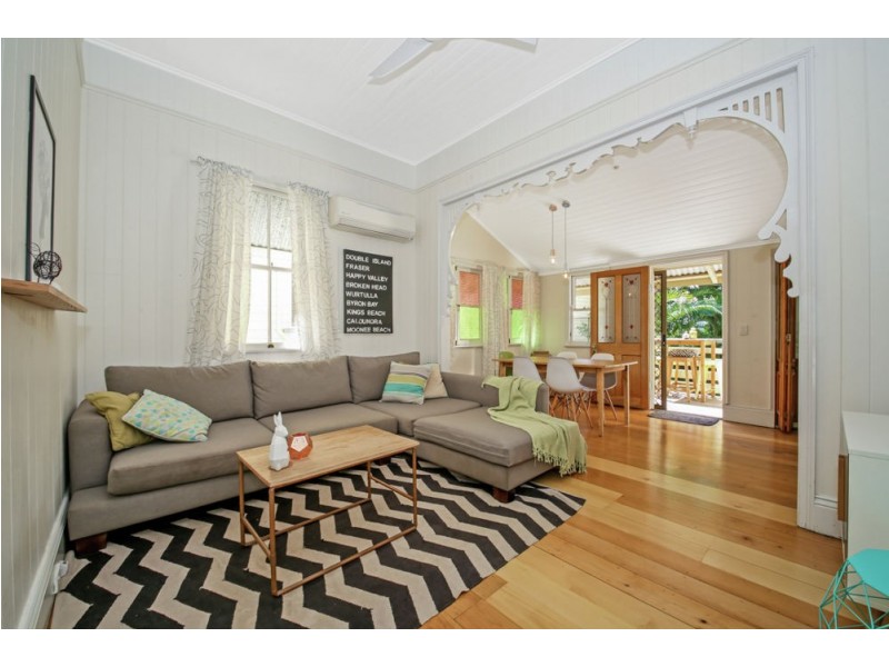 68 Griffith Street, Sandgate QLD 4017