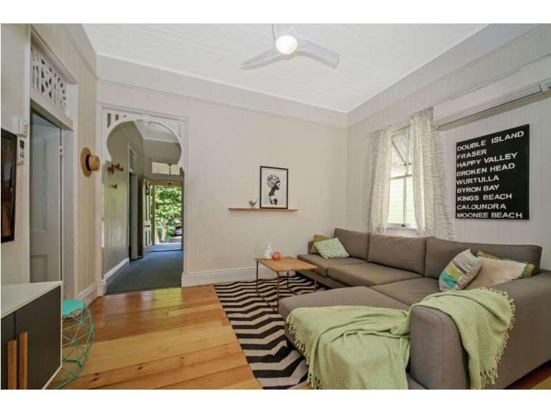 68 Griffith Street, Sandgate QLD 4017