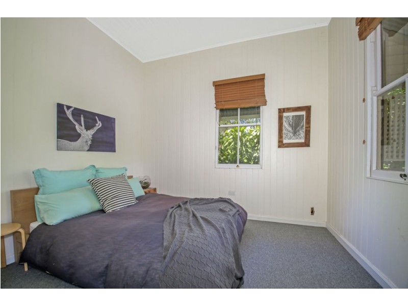 68 Griffith Street, Sandgate QLD 4017