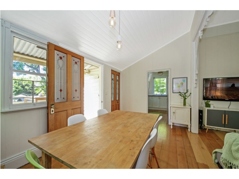 68 Griffith Street, Sandgate QLD 4017