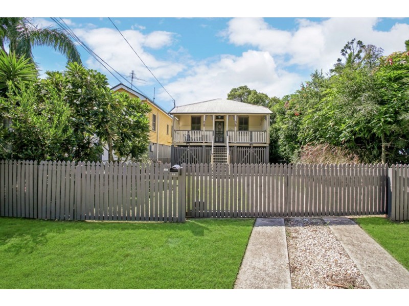 68 Griffith Street, Sandgate QLD 4017