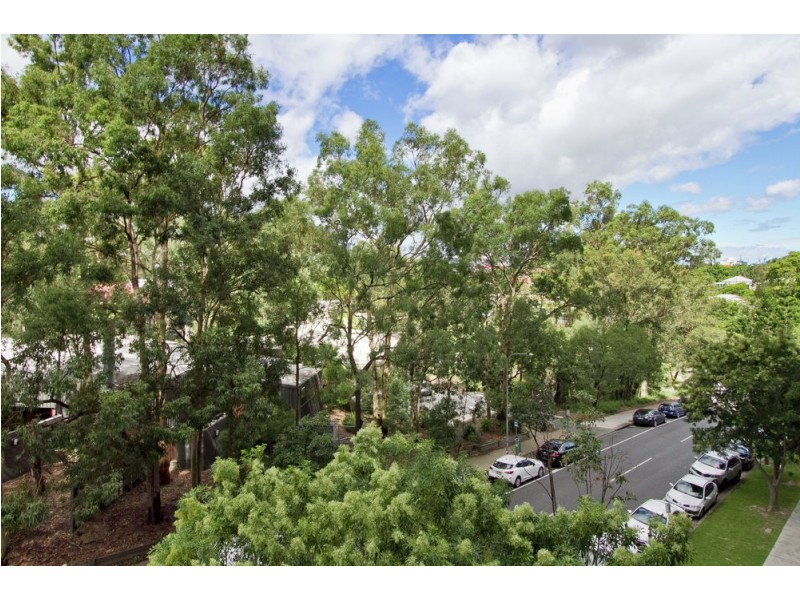30312/67 Blamey St, Kelvin Grove QLD 4059