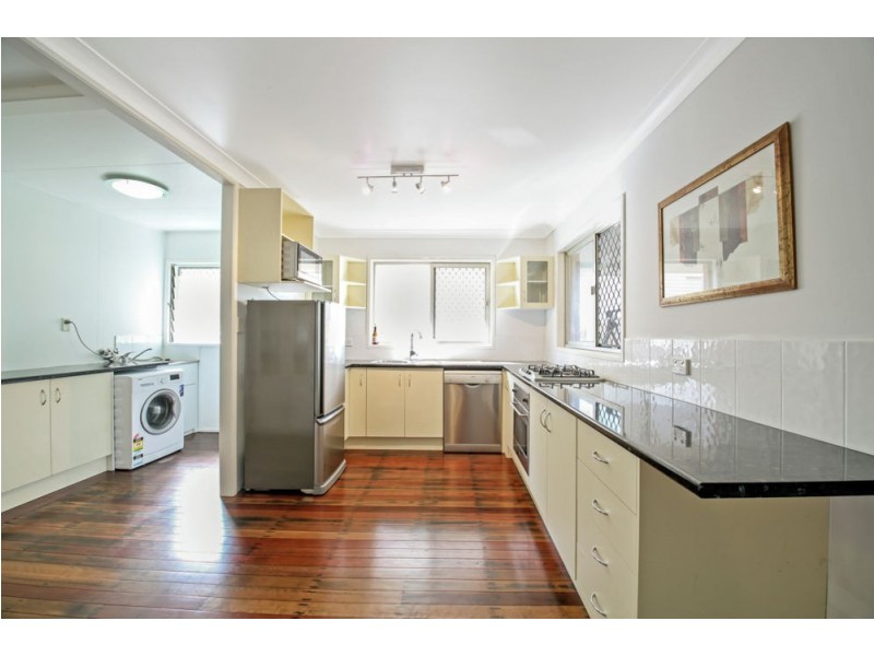 18 Huet St, Wavell Heights QLD 4012