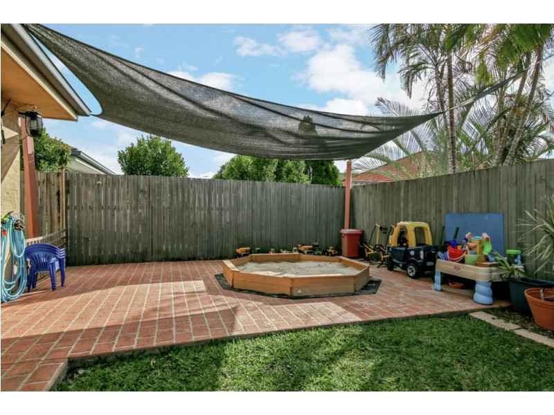 8 Greening Place, Bracken Ridge QLD 4017