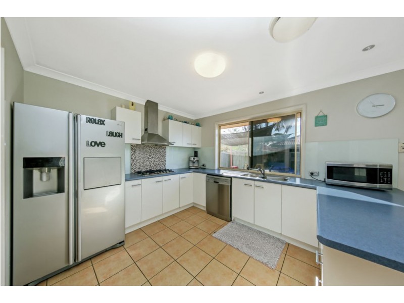 8 Greening Place, Bracken Ridge QLD 4017