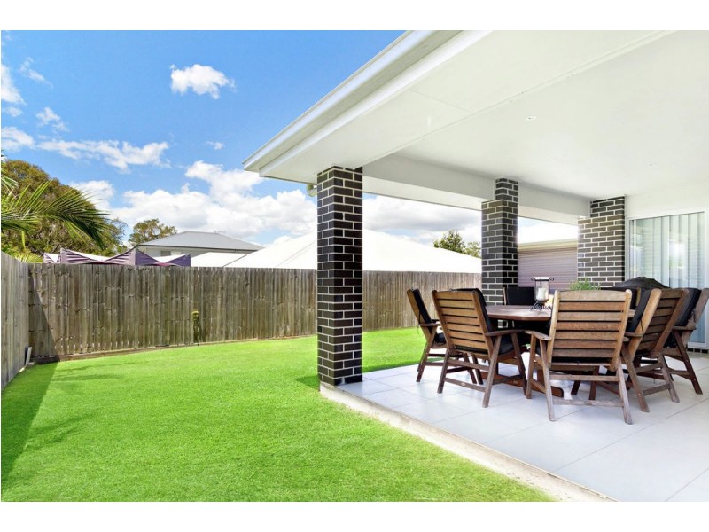 10 Claudette Street, Brighton QLD 4017